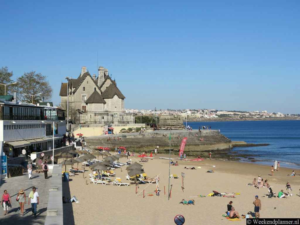 De stranden tussen Cascais en Estoril.